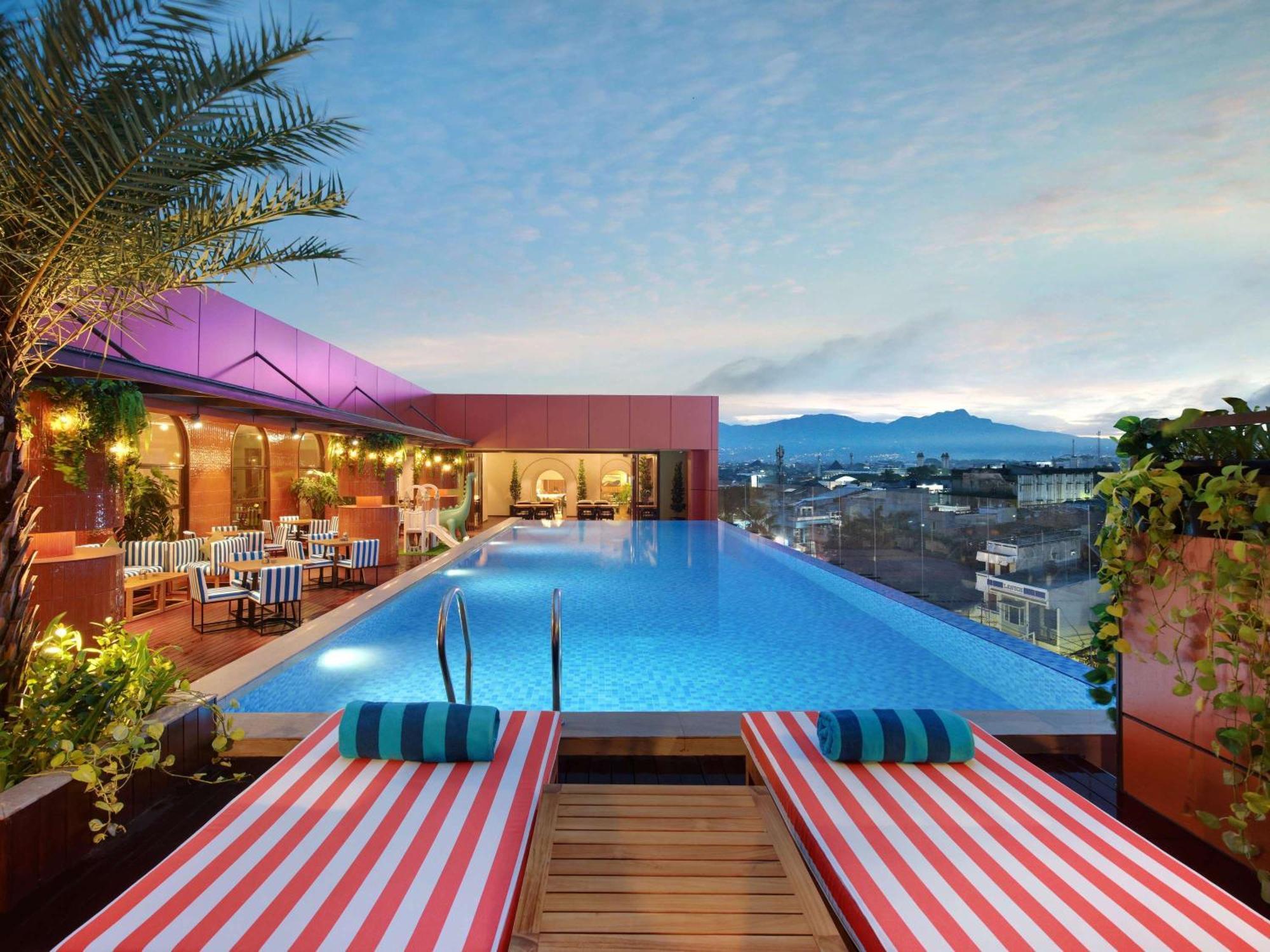 Mercure Garut City Center Eksteriør billede