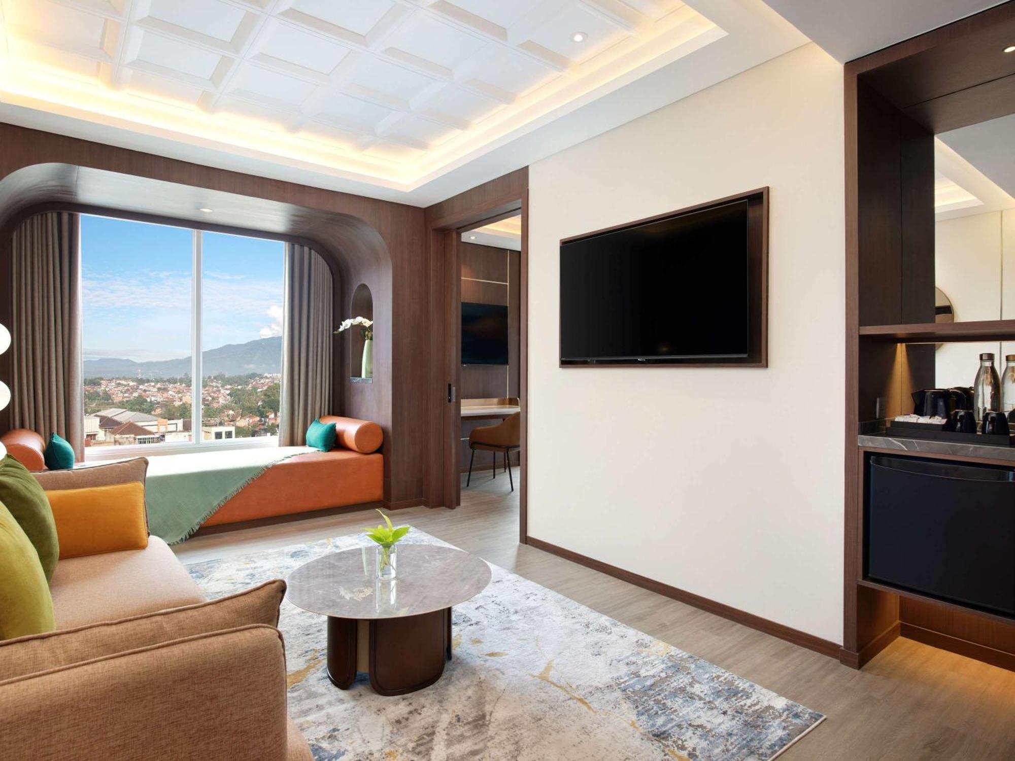 Mercure Garut City Center Eksteriør billede